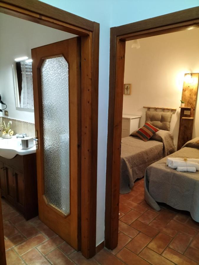 הוילה אורביאטו Casa Vacanze Alba Chiara מראה חיצוני תמונה